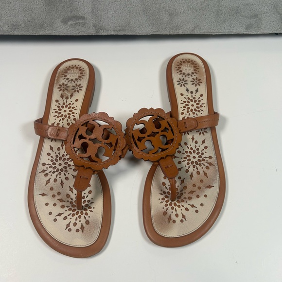 Tory Burch brown leather scalloped miller sandals - Picture 3 of 8
